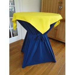 Statafel+Afrok Blauw+Geel Afdekkleedje (kompleet) Statafel+Afrok Blauw+Geel Afdekkleedje (kompleet)